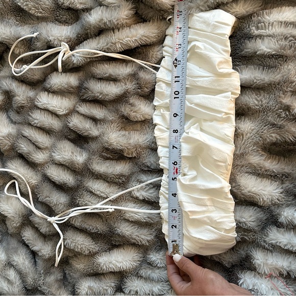 Ruched crop top (new with tags) - Picture 7 of 9